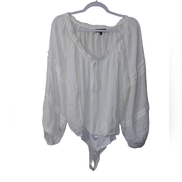 Lulu's LADIES PUFF LONG SLEEVE BODYSUIT- M - Picture 1 of 4